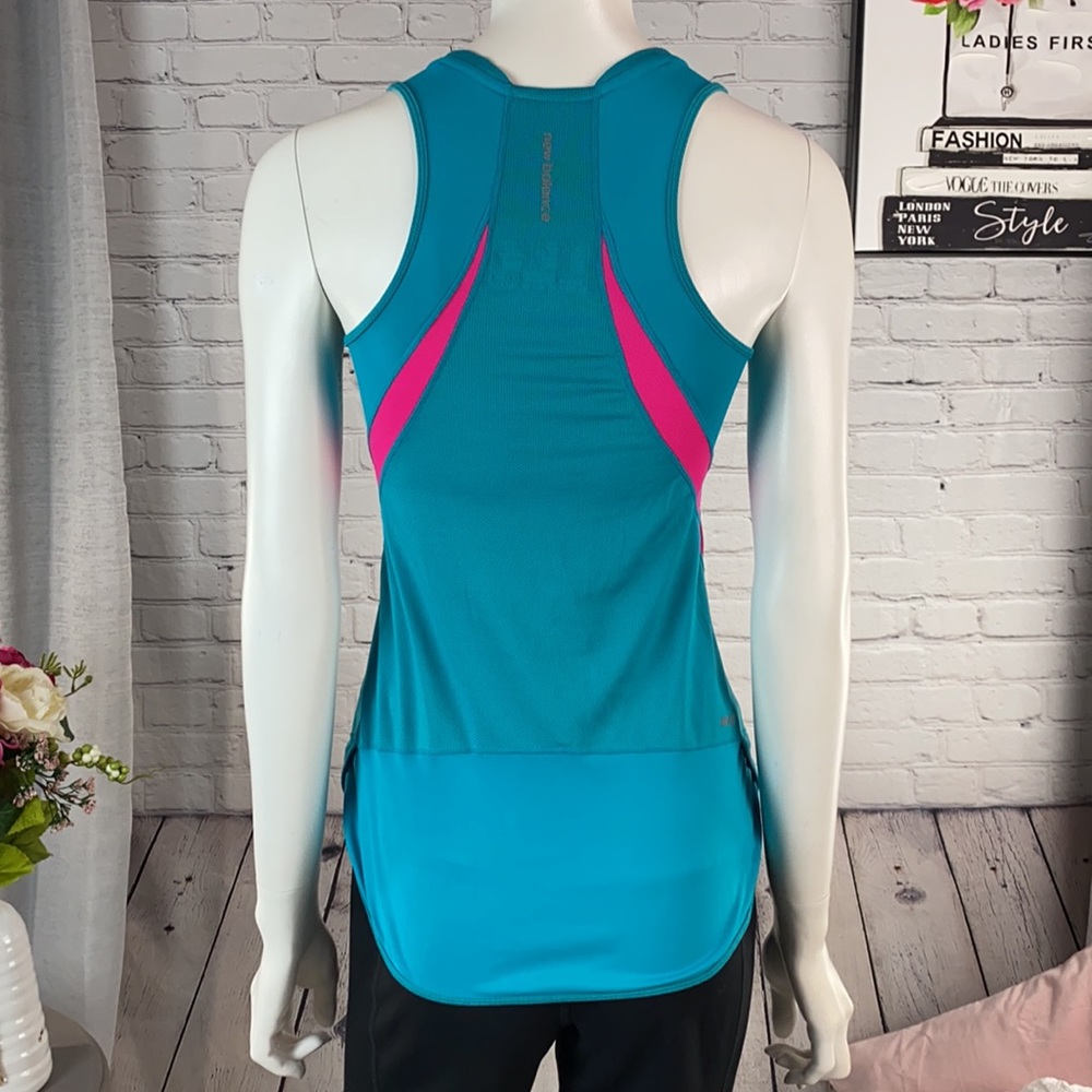 NEW BALANCE Blue/Pink Razorback Tank Top Size: XS - Picture 5 of 17